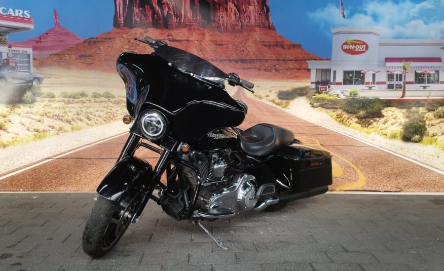 2013 Harley-Davidson Streetglide 103