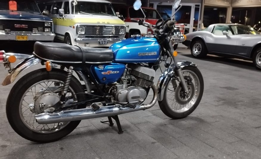 Suzuki GT500 2Takt