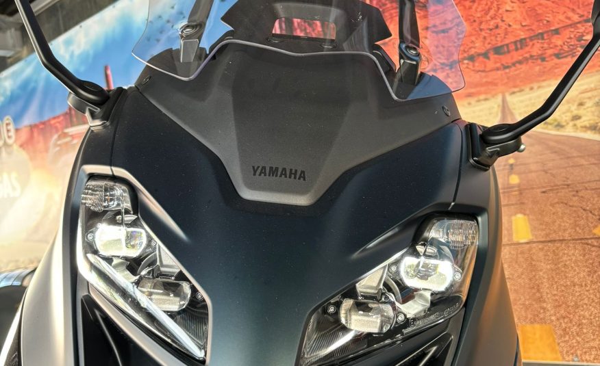 Yamaha T-Max 560 ABS